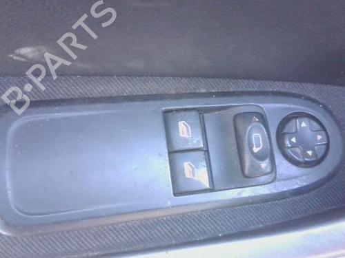 Used Switch Switch PEUGEOT 308 I (4A_, 4C_) 1.6 HDi (90 hp) 33743075 33743075