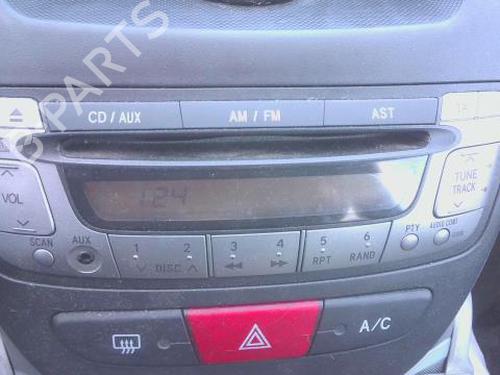 Bilradio PEUGEOT 107 (PM_, PN_) 1.0 (68 hp) 31576941