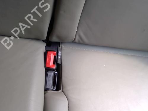 Used Seat buckle RENAULT CLIO III (BR0/1, CR0/1) 1.6 16V (BR05, BR0B, BR0Y, BR15, BR1J, BR1M, BR1Y, CR0B,... (112 hp) 26453795