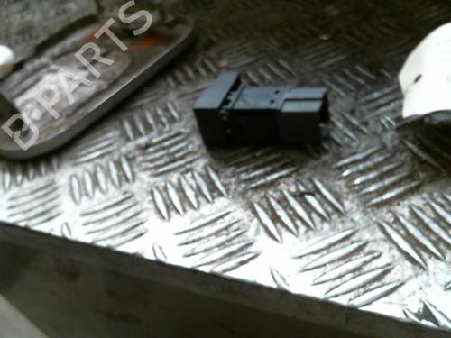 Used Warning switch PEUGEOT 406 (8B) 1.8 16V (110 hp) 30697072