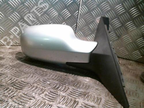 Used Right mirror Right mirror 22037580 22037580