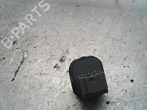 Used Mirror switch VW GOLF PLUS V (5M1, 521) 1.9 TDI (105 hp) 22039308