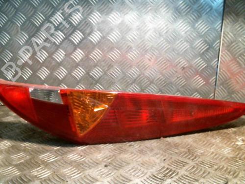 Used Right taillight FIAT PUNTO (188_) 1.9 JTD 80 (188.237, .257, .337, .357) (80 hp) 20991317