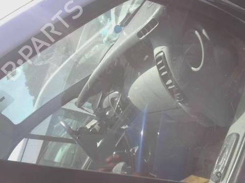 Used Front right quarter glass Front right quarter glass RENAULT TRAFIC II Van (FL) 1.9 dCi 80 (FL0B) (82 hp) 36693437 36693437