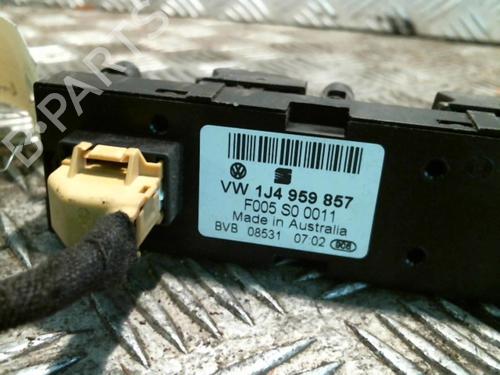 Used Switch Switch VW PASSAT B5 (3B2) 1.9 TDI (115 hp) 22037599 22037599