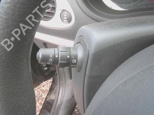 Used Switch Switch RENAULT CLIO III (BR0/1, CR0/1) 1.2 16V (BR02, BR0J, BR11, CR02, CR0J, CR11) (75 hp) 32982090 32982090