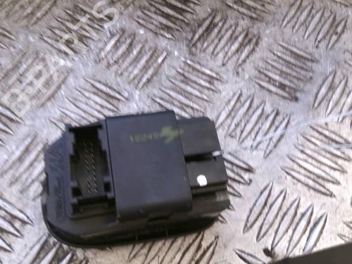 Switch PEUGEOT 206 Hatchback (2A/C) 1.4 i | BP27434424I30 
