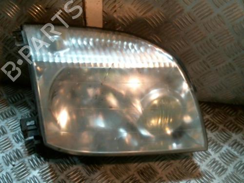 Used Right headlight NISSAN X-TRAIL I (T30) 2.2 Di 4x4 (114 hp) 20989045