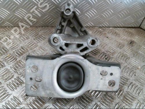Used Engine mount Engine mount RENAULT CLIO III (BR0/1, CR0/1) 1.5 dCi (BR0H, CR0H, CR1S, BR1S) (106 hp) 22036505 22036505