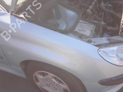 Used Right front fenders Right front fenders 38163525 38163525