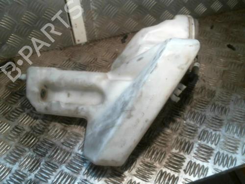 Used Windscreen washer tank Windscreen washer tank 20996621 20996621