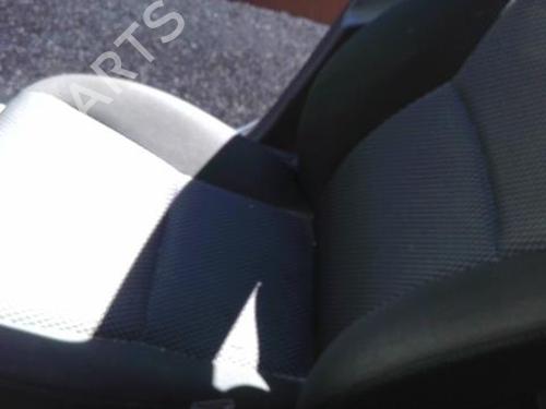 Used Right front seat TOYOTA AURIS (_E15_) 1.33 Dual-VVTi (NRE150_, NRE150R) (99 hp) 27381244