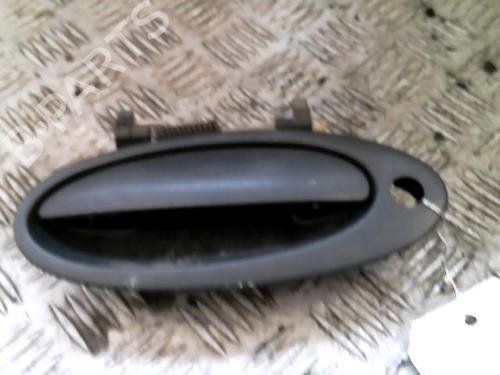 Used Front left exterior door handle RENAULT LAGUNA I (B56_, 556_) 1.8 16V (B563, B564) (120 hp) 20993481