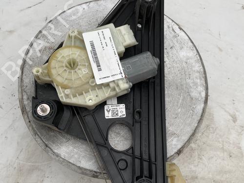 BP27150293C24 main image