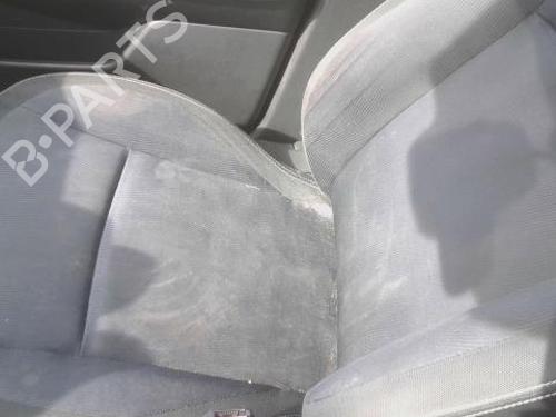 Used Right front seat Right front seat 39546693 39546693