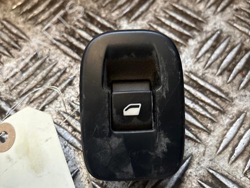 Used Right rear window switch Right rear window switch 34553600 34553600