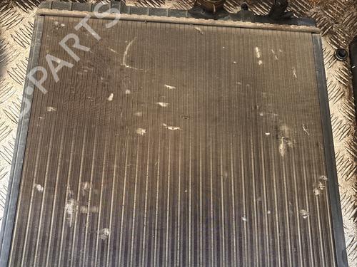 Used Water radiator Water radiator 37994037 37994037