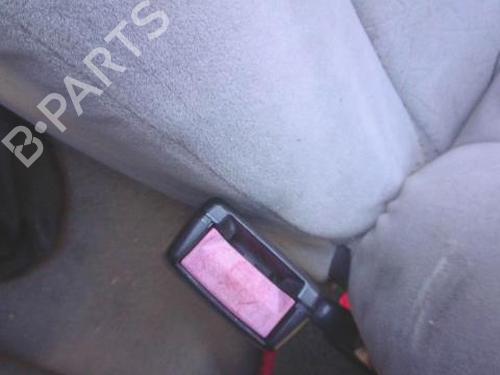 Sikkerhetsbelte-spenne Sikkerhetsbelte-spenne FORD FIESTA IV (JA_, JB_) 1.25 i 16V (75 hp) 33831240 33831240