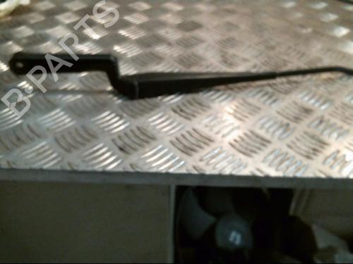 Used Front windshield wiper arm Front windshield wiper arm VW POLO III (6N1) 60 1.4 (60 hp) 20991863 20991863