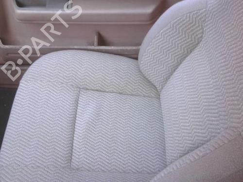 Used Right front seat Right front seat RENAULT SUPER 5 (B/C40_) 1.2 (B/C40F) (55 hp) 34141148 34141148
