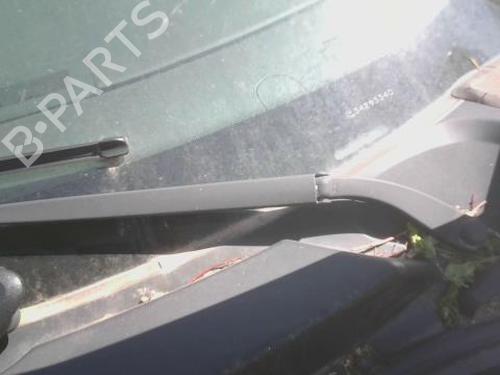 Used Front windshield wiper arm Front windshield wiper arm RENAULT SCÉNIC II (JM0/1_) 1.6 (JM0C, JM0J, JM1B) (113 hp) 35938956 35938956