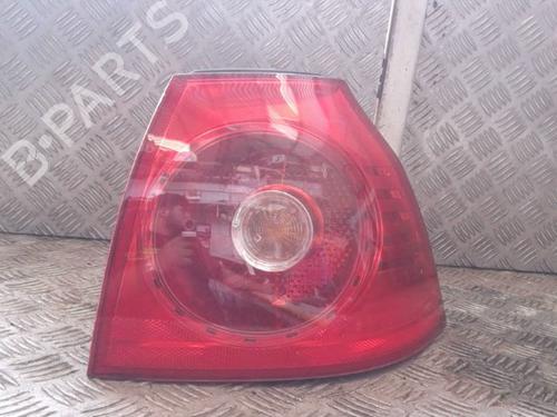 Used Right taillight VW GOLF V (1K1) 1.6 FSI (115 hp) 22056490
