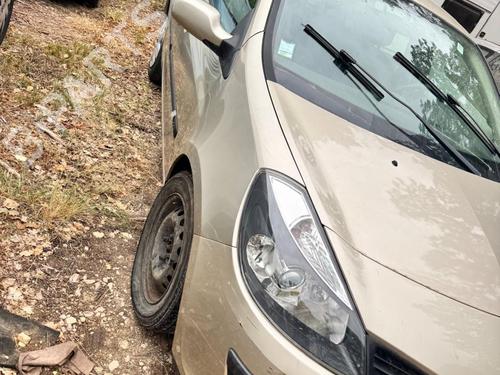 Høyre foran invendig håndtak RENAULT CLIO III (BR0/1, CR0/1) 1.5 dCi (BR17, CR17) | BP29712824I14 