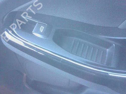 Used Right front window switch FORD FIESTA VI (CB1, CCN) 1.0 Sport (140 hp) 30600303