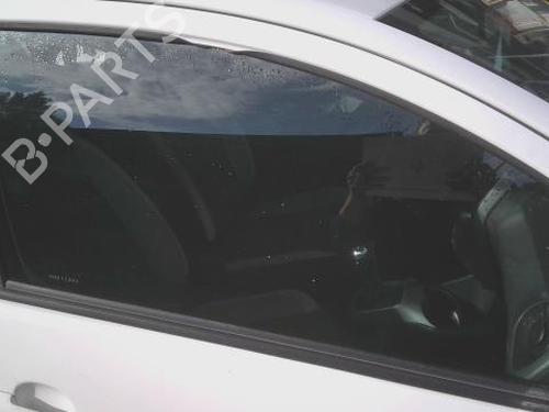 Used Front right door window Front right door window 30080692 30080692