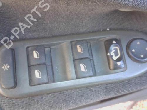 Used Switch CITROËN C5 I (DC_) 2.0 HDi (DCRHZB, DCRHZE) (109 hp) 28973499