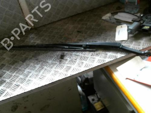 Used Front windshield wiper arm BMW 3 Touring (E46) 320 d (136 hp) 20994112