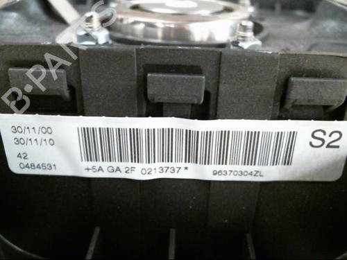 Driver airbag PEUGEOT 106 II (1A_, 1C_) 1.1 i | BP21000768C9 