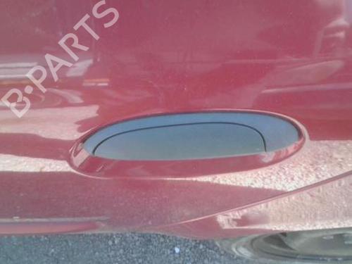 rear-left-exterior-door-handle-renault-clio-ii-bb_-cb_-1998-1999-2000-2001-2002-2003-2004-2005-2006-2007-2008-2009-2010-2011-2012-2013-2014-2015-2016-33539376 main image