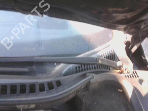 Used Front windshield wiper arm PEUGEOT 508 I (8D_) 2.0 HDi (140 hp) 28055503