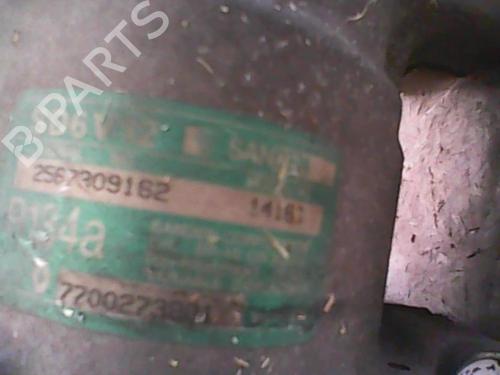 Used AC compressor AC compressor RENAULT CLIO II (BB_, CB_) 1.5 dCi (B/CB07) (65 hp) 20995389 20995389