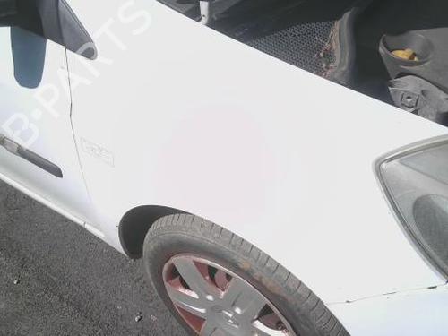 right-front-fenders-renault-clio-iii-br01-cr01-2005-2006-2007-2008-2009-2010-2011-2012-2013-2014-36170955 main image