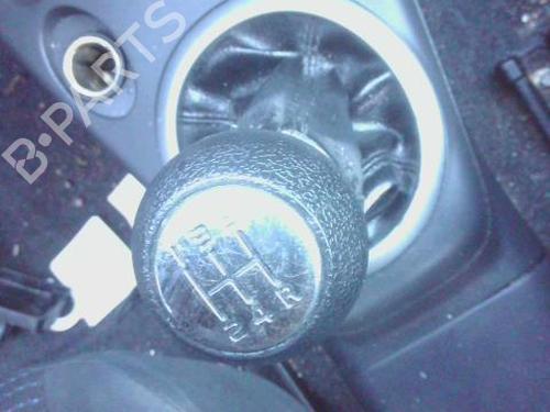 Gearknop SUZUKI SWIFT III (MZ, EZ) 1.3 (RS413, ZC11S) (92 hp) 31183812