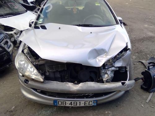 Commutateur PEUGEOT 206 Hatchback (2A/C) 1.4 i | BP22228810I30 