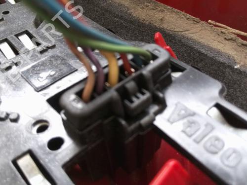 Right taillight PEUGEOT 307 (3A/C) 1.6 HDi 110 | BP27233831C35 