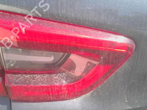 left-tailgate-light-renault-kadjar-ha_-hl_-2015-36651879 main image