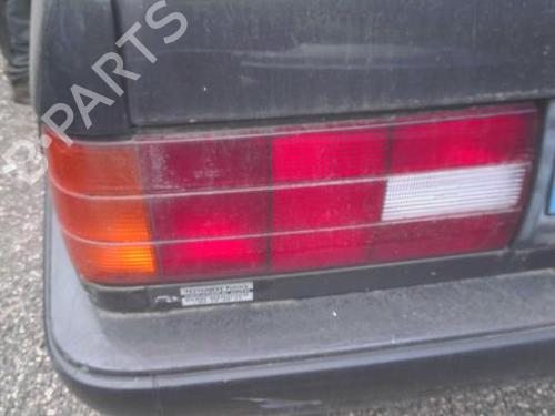 Used Left taillight BMW 3 (E30) 324 td (115 hp) 32525086