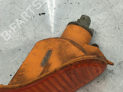 Right front indicator FORD FOCUS I Saloon (DFW) 1.6 16V | BP30572447C33 - Image 4