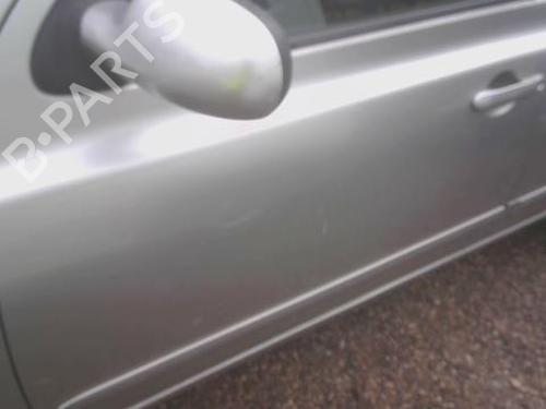 Used Left front door Left front door 30700046 30700046