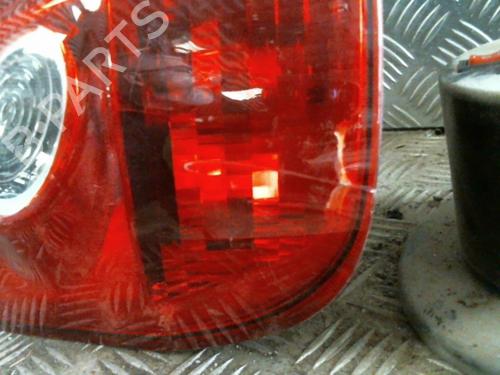 Used Left taillight FORD FIESTA V (JH_, JD_) 1.4 TDCi (68 hp) 22038422