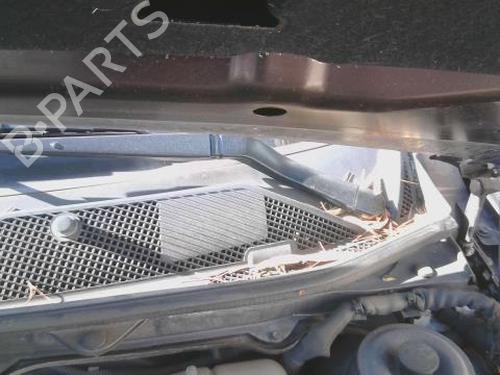 Used Front windshield wiper arm OPEL INSIGNIA A Sports Tourer (G09) 2.0 CDTI (35) (110 hp) 27732571