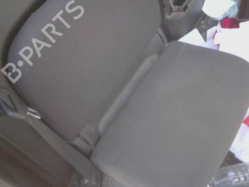 Stoel achter Stoel achter NISSAN NAVARA NP300 (D40) 2.5 dCi 4WD (171 hp) 34638133 34638133