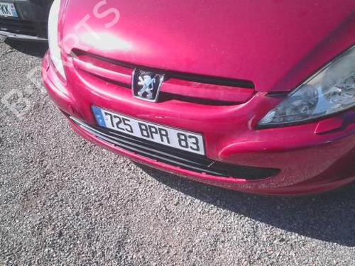 Used Front bumper PEUGEOT 307 CC (3B) 2.0 16V (136 hp) 28440319
