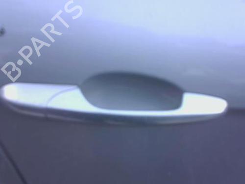 Portiergreep rechts voor ALFA ROMEO 147 (937_) 1.9 JTDM 8V (937.AXD1A, 937.AXU1A, 937.BXU1A) (120 hp) 30577302