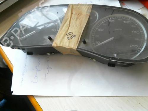 Used Instrument cluster PEUGEOT 307 Break (3E) 2.0 HDI 110 (107 hp) 22042472