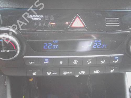 AC Styreenhet / Manøvreringsenhet AC Styreenhet / Manøvreringsenhet HYUNDAI TUCSON (TL, TLE) 1.6 CRDi (136 hp) 36256672 36256672